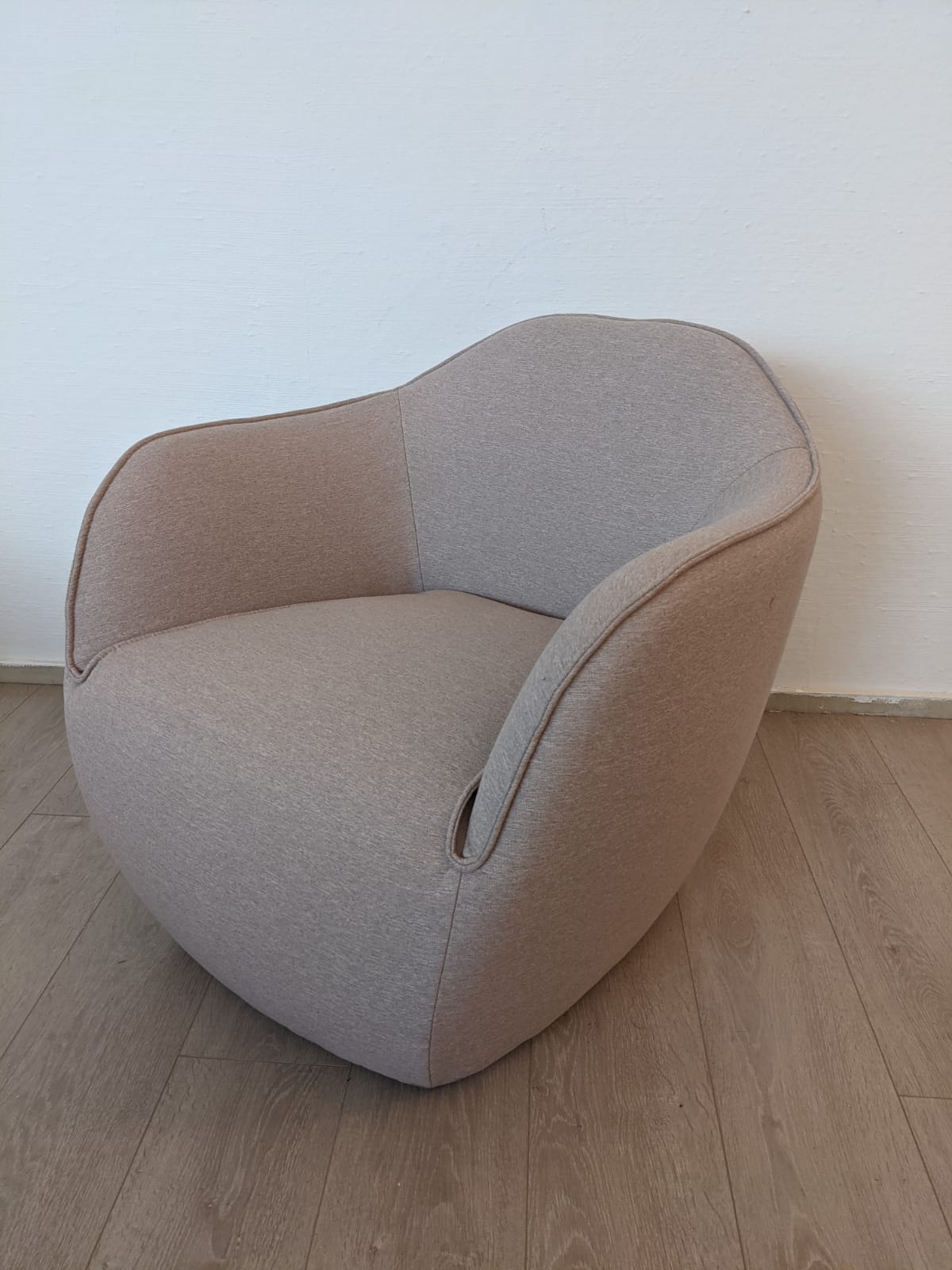 Hülsta 480 Sessel in Stoff rosa-grau - Teppich- und Wohngalerie | Einzelsessel